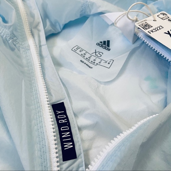 PRICE FIRM ADIDAS CROPPED WIND.RDY WINDBREAKER - Picture 4 of 4